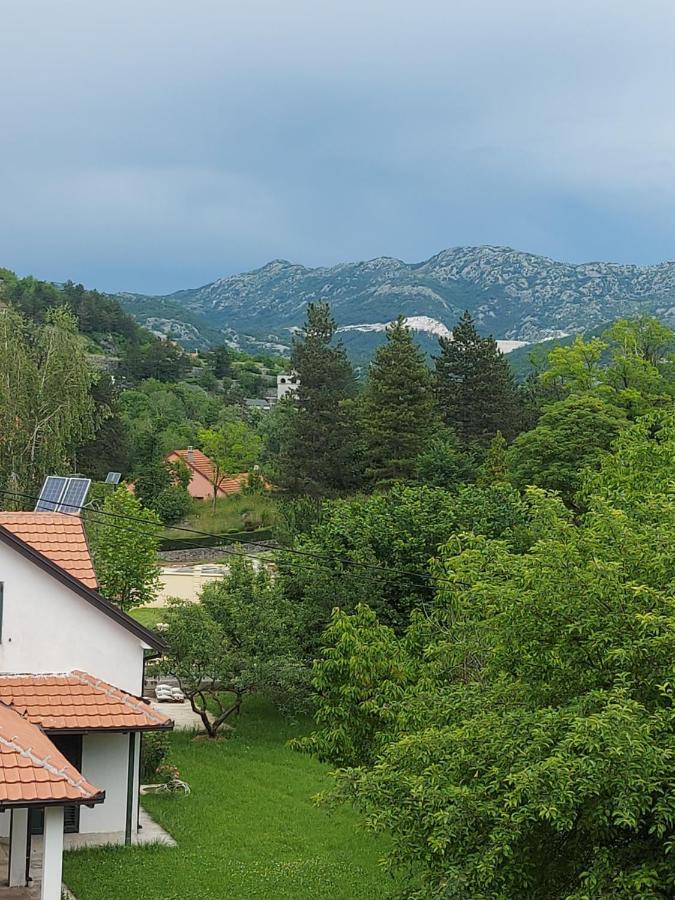 Lucic Guesthouse Cetinje Exteriér fotografie